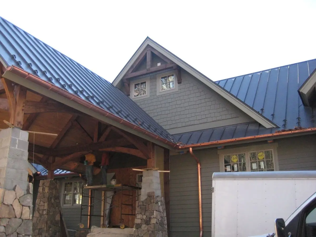 Craftsman Roofing team delivering quality roofing work in Steel Point